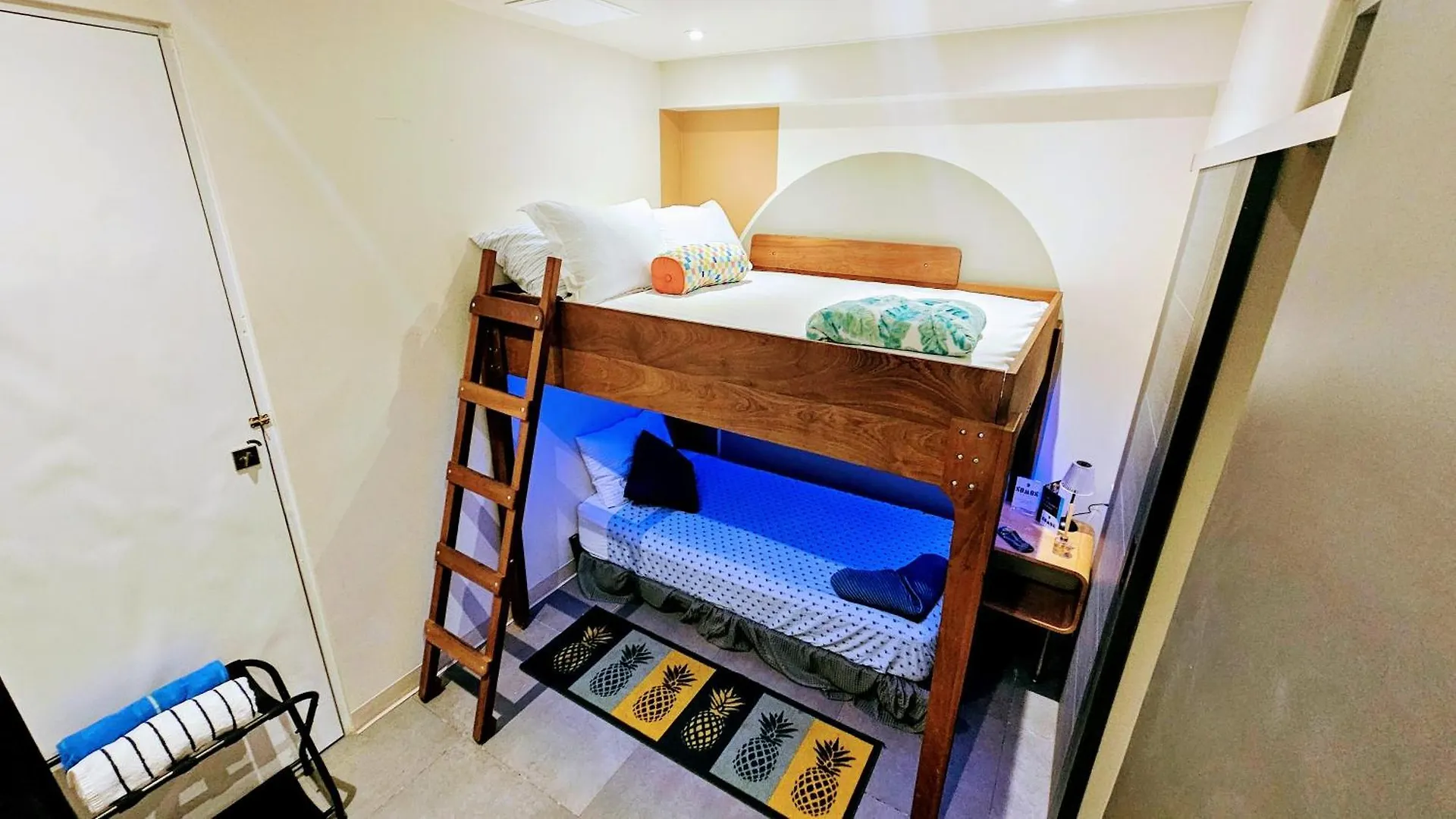 Somos Hotel San Juan 0*,
